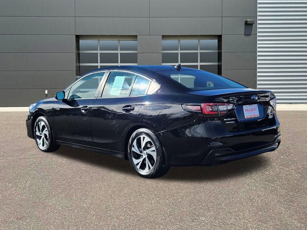 Used 2024 Crystal Black Silica Subaru Premium image 3