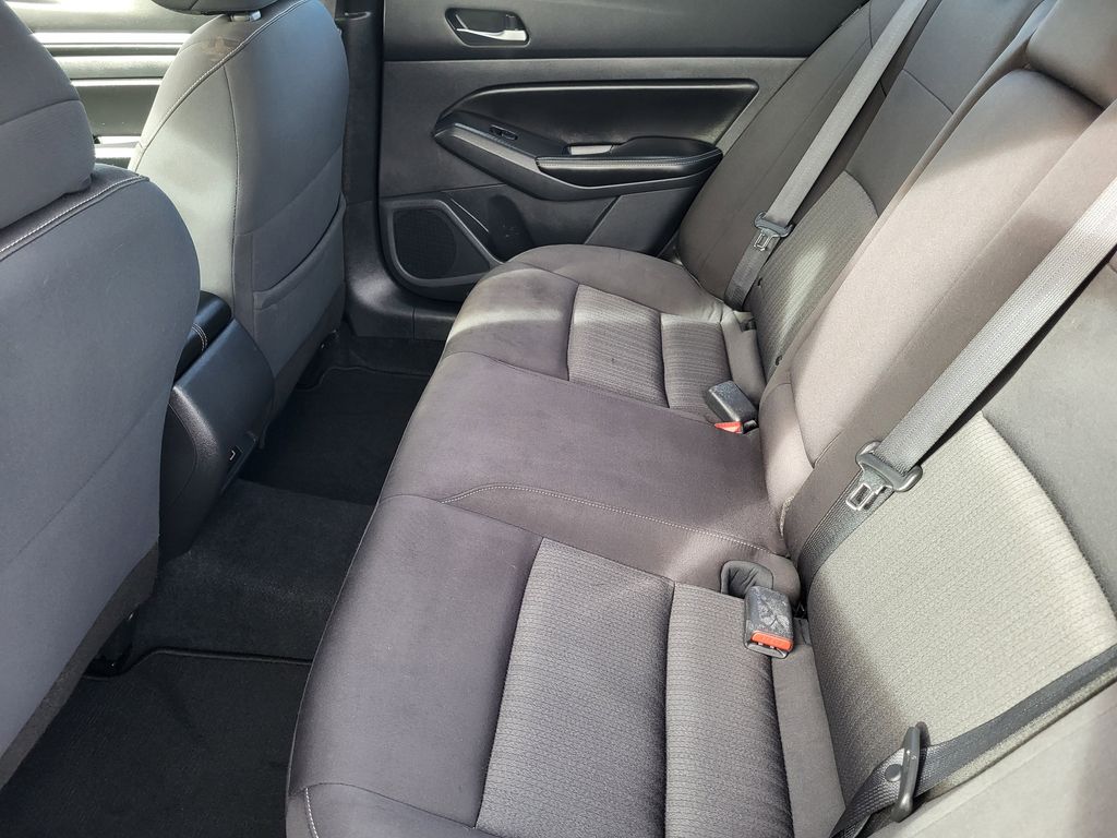 Used 2022 Super Black Nissan 2.5 SV image 20