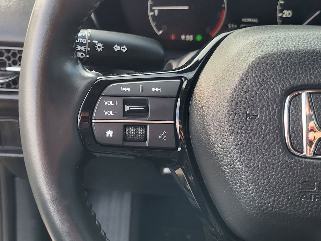 Used 2025 Crystal Black Pearl Honda EX-L image 14