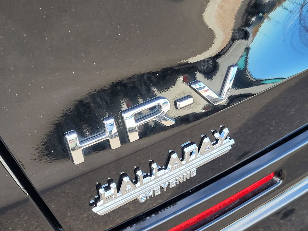 Used 2025 Crystal Black Pearl Honda EX-L image 8