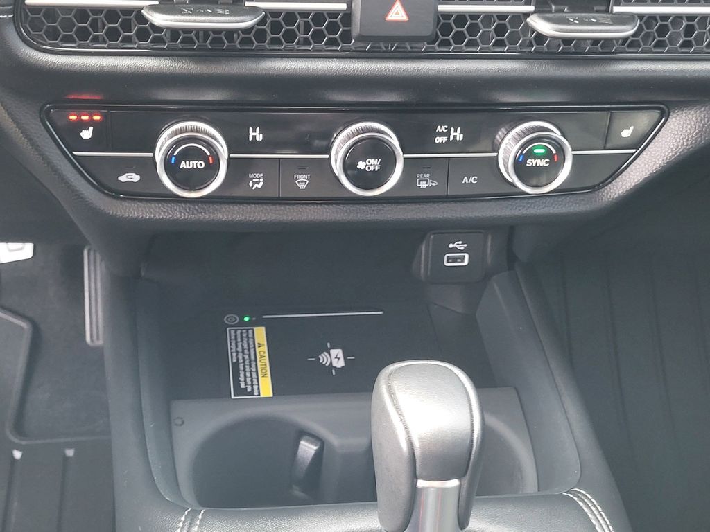 Used 2025 Crystal Black Pearl Honda EX-L image 18