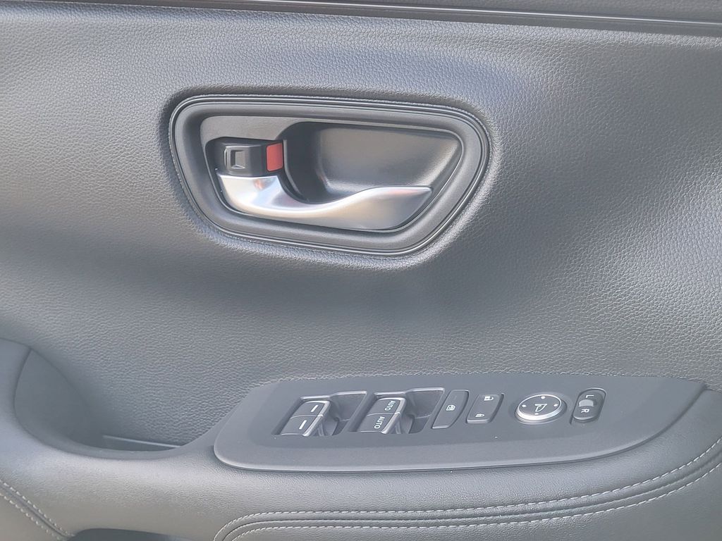 Used 2025 Crystal Black Pearl Honda EX-L image 20