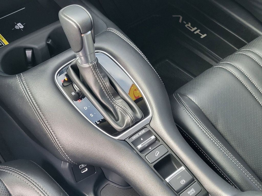 Used 2025 Crystal Black Pearl Honda EX-L image 19