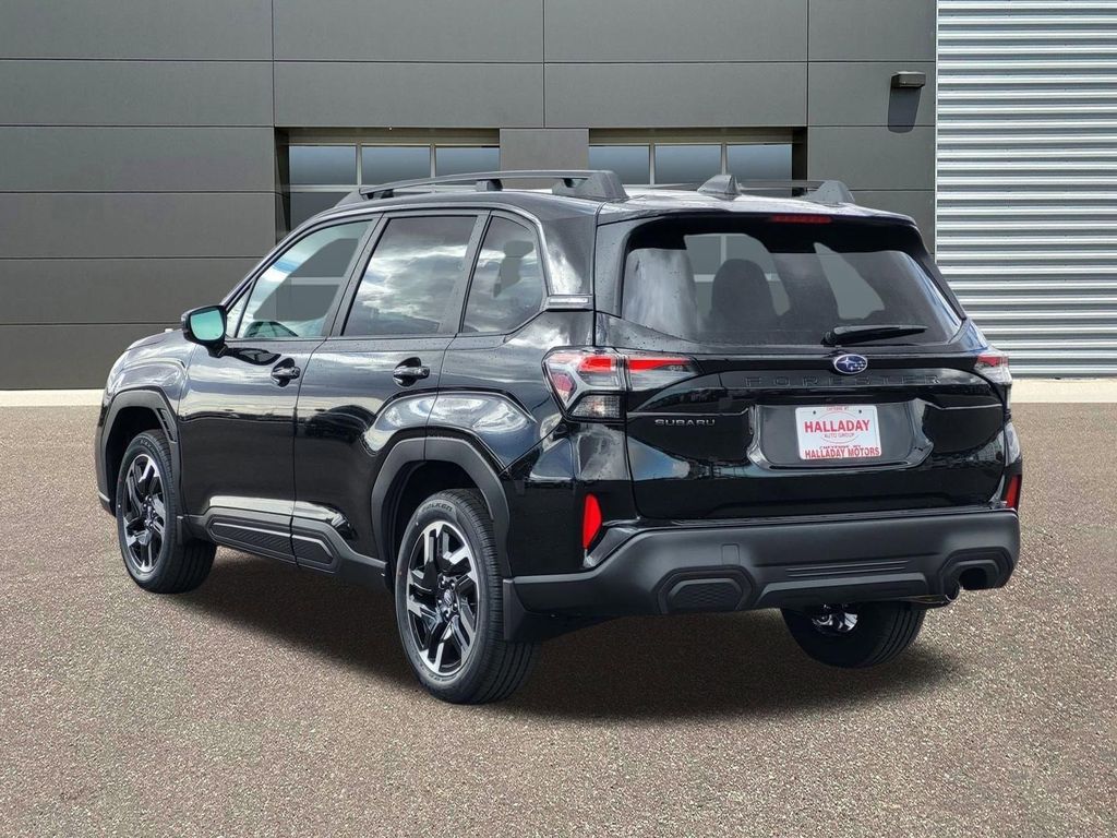 New 2026 Crystal Black Silica Subaru Limited image 4