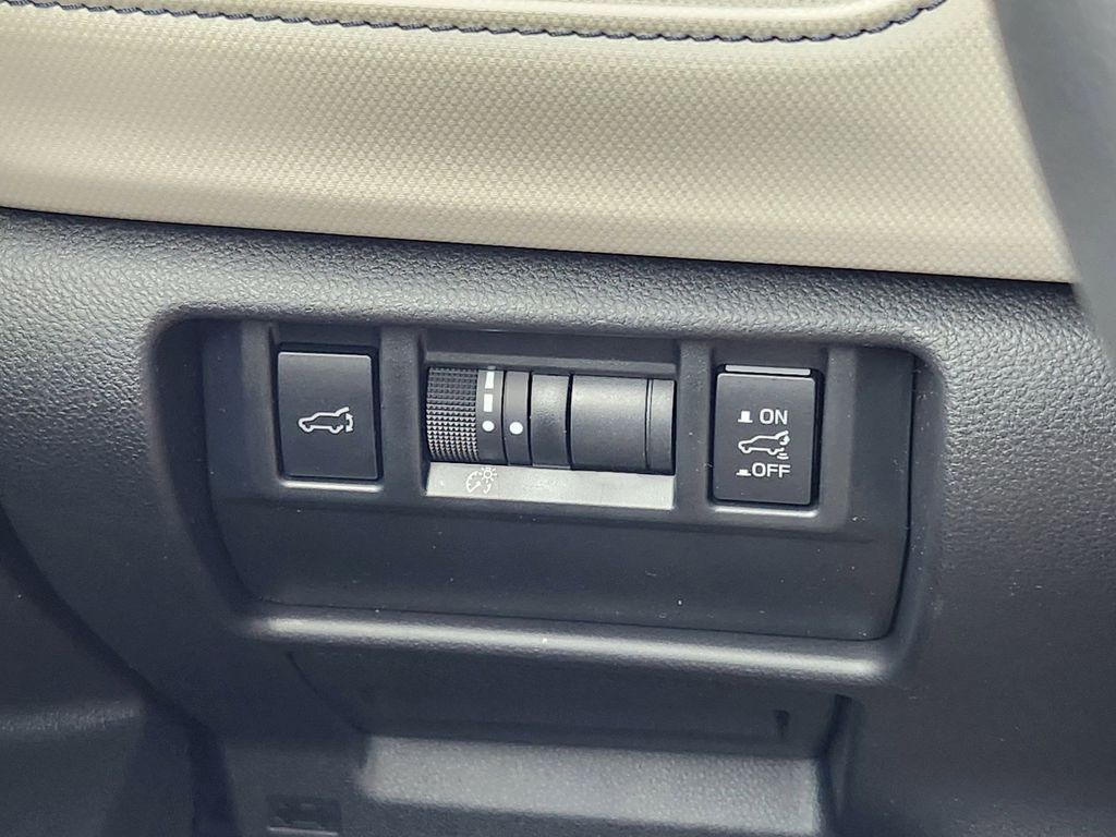 New 2026 Crystal White Pearl Subaru Premium image 22