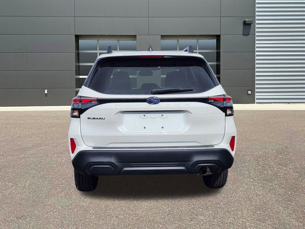 New 2026 Crystal White Pearl Subaru Premium image 4