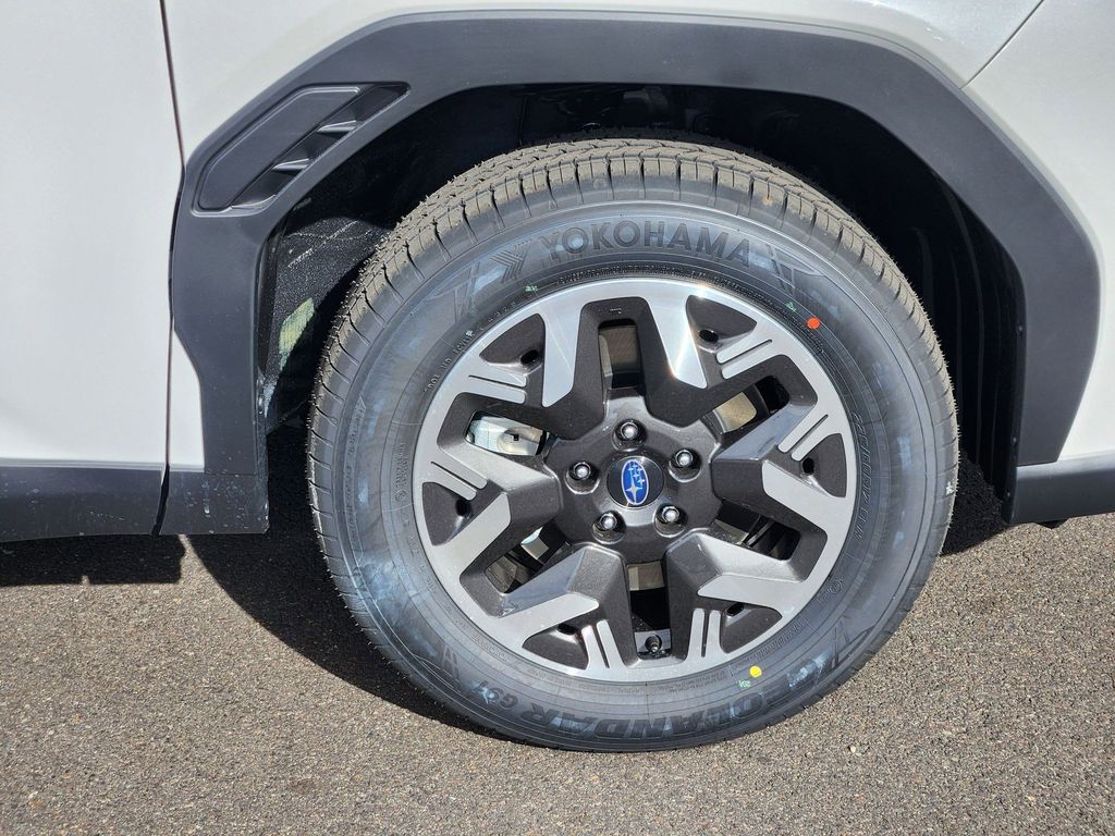 New 2026 Crystal White Pearl Subaru Premium image 9