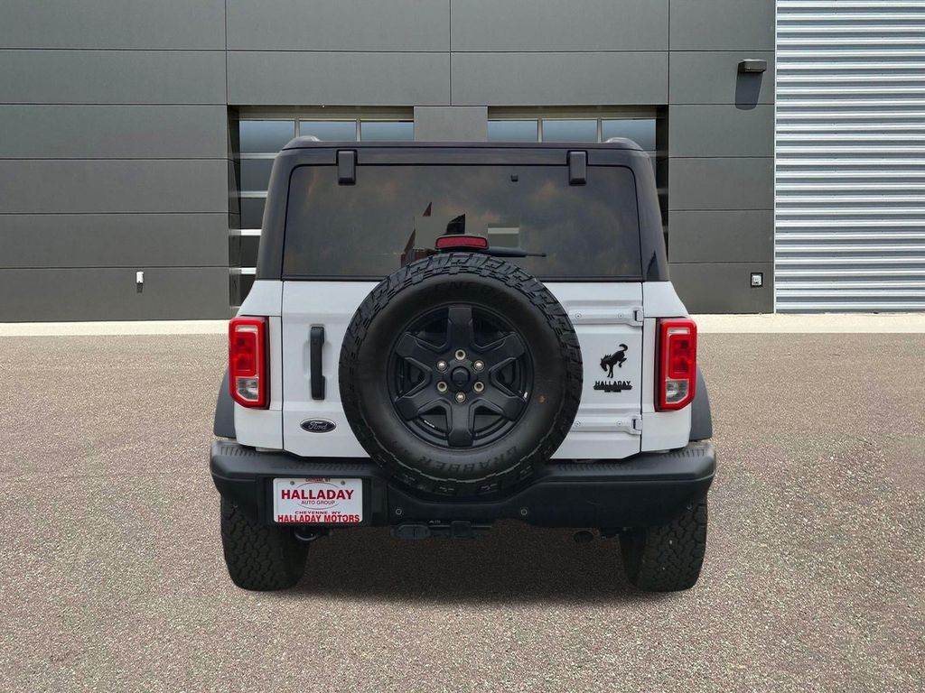 Certified Used 2025 Oxford White Ford Big Bend image 6