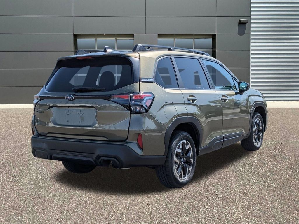 New 2026 Autumn Green Metallic Subaru Premium image 5
