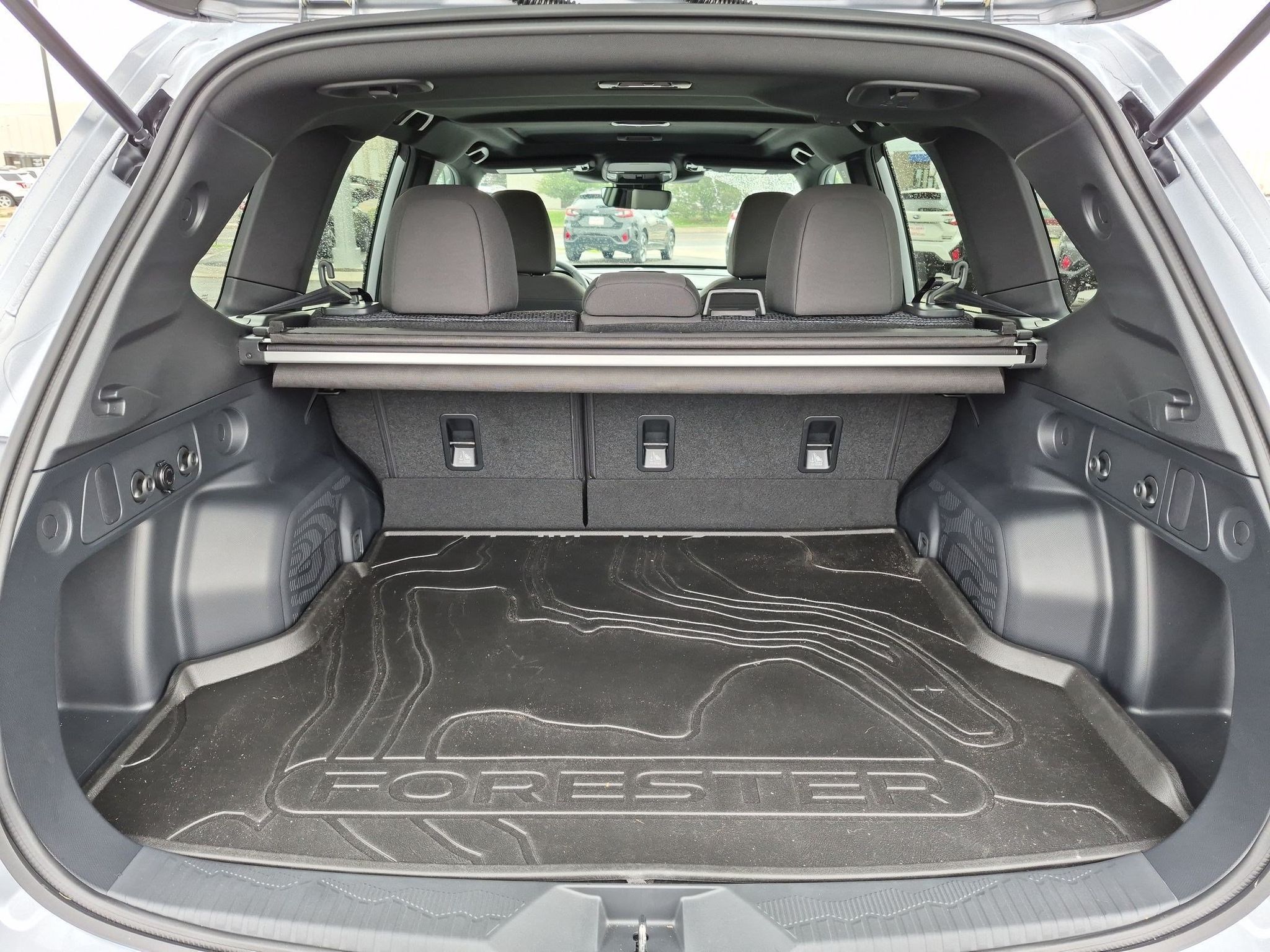 New 2026 Ice Silver Metallic Subaru Premium image 6