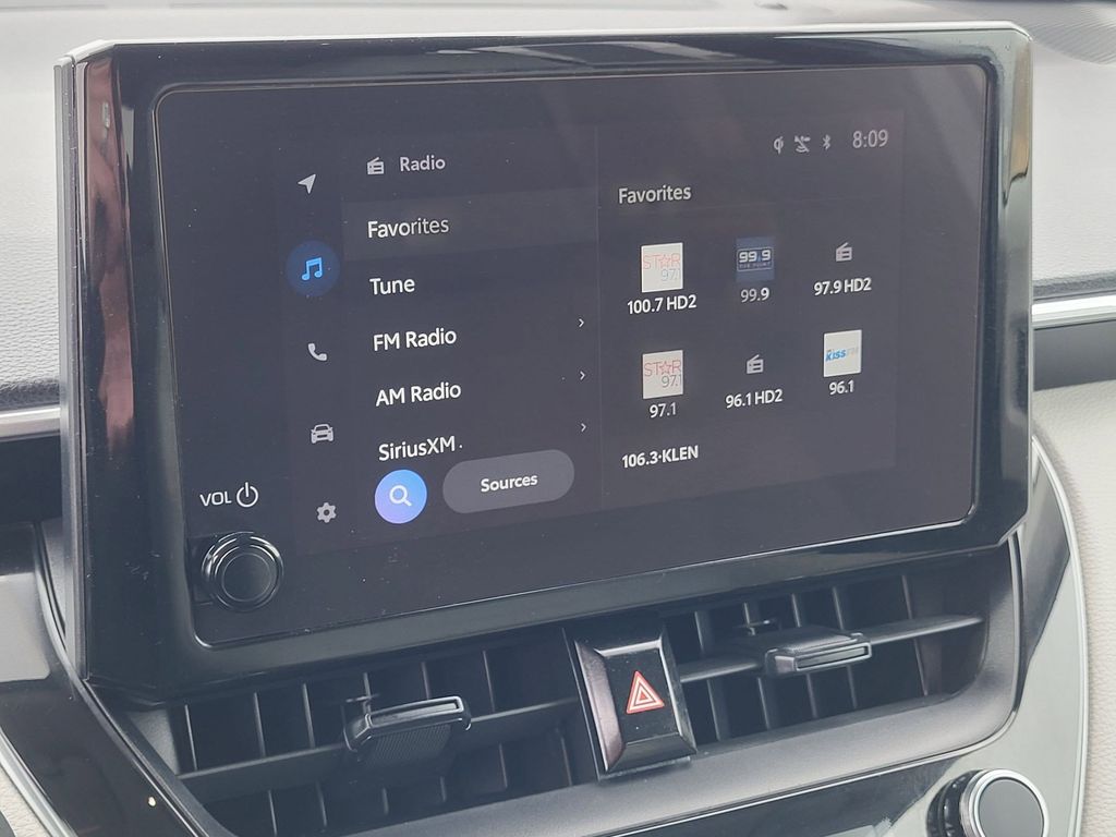 Used 2024 Wind Chill Pearl Toyota LE image 15