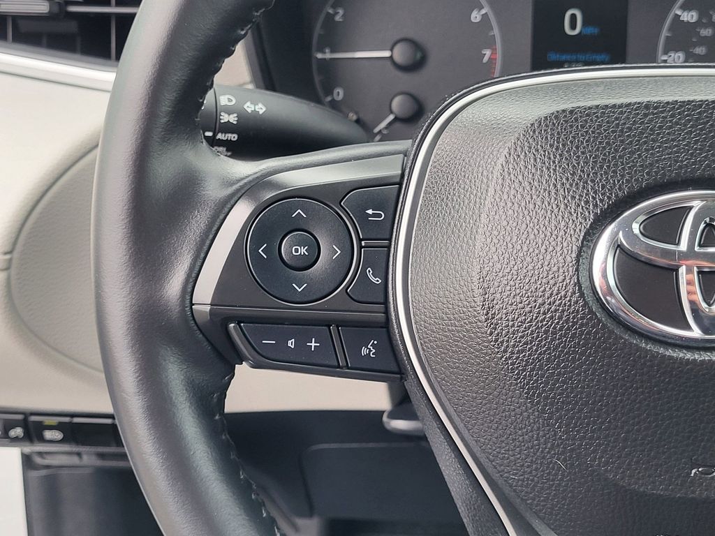 Used 2024 Wind Chill Pearl Toyota LE image 13