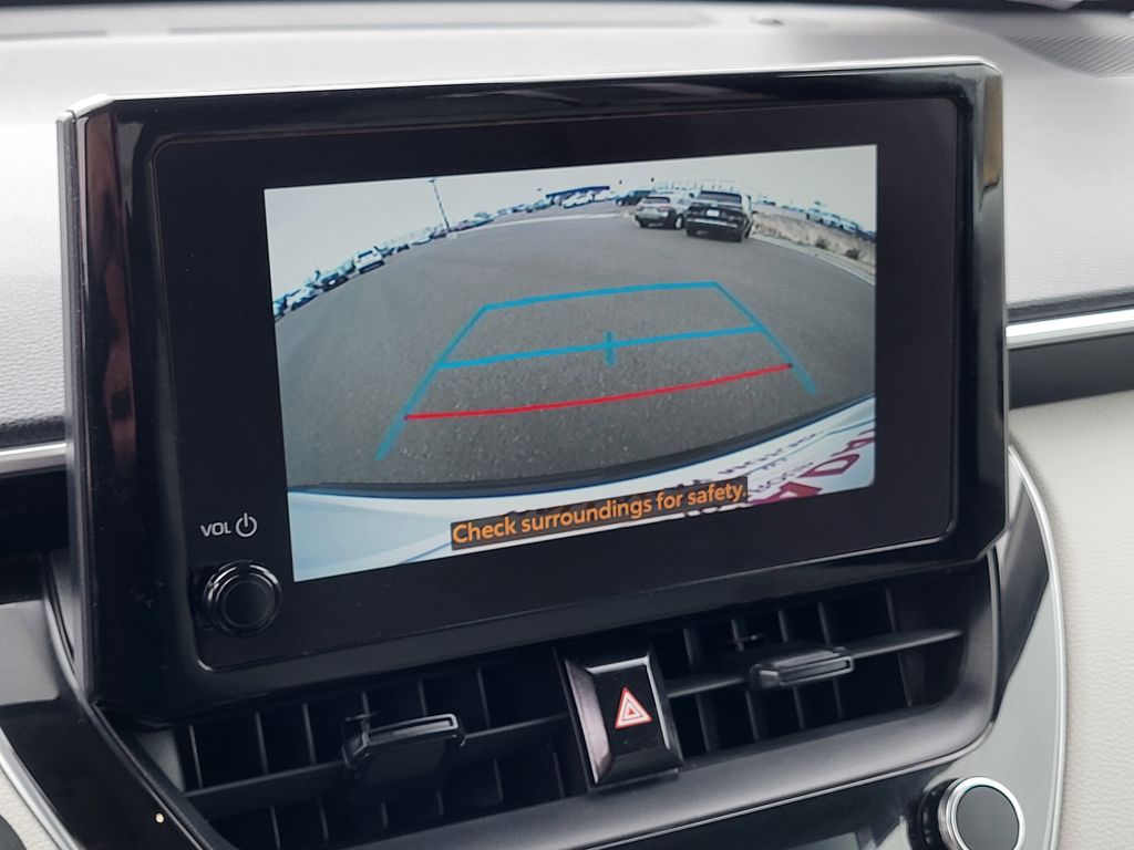 Used 2024 Wind Chill Pearl Toyota LE image 16