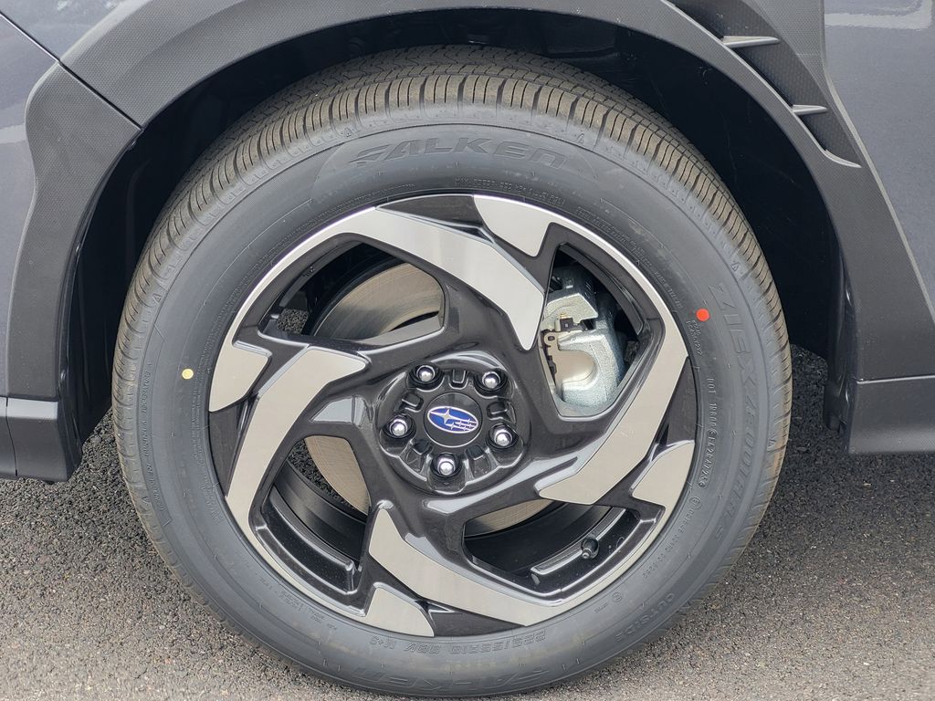 New 2026 Magnetite Gray Metallic Subaru Limited Hybrid image 7