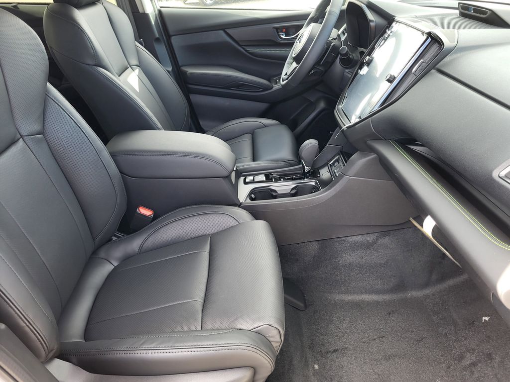 New 2026 Crystal White Pearl Subaru Onyx Edition Touring image 10