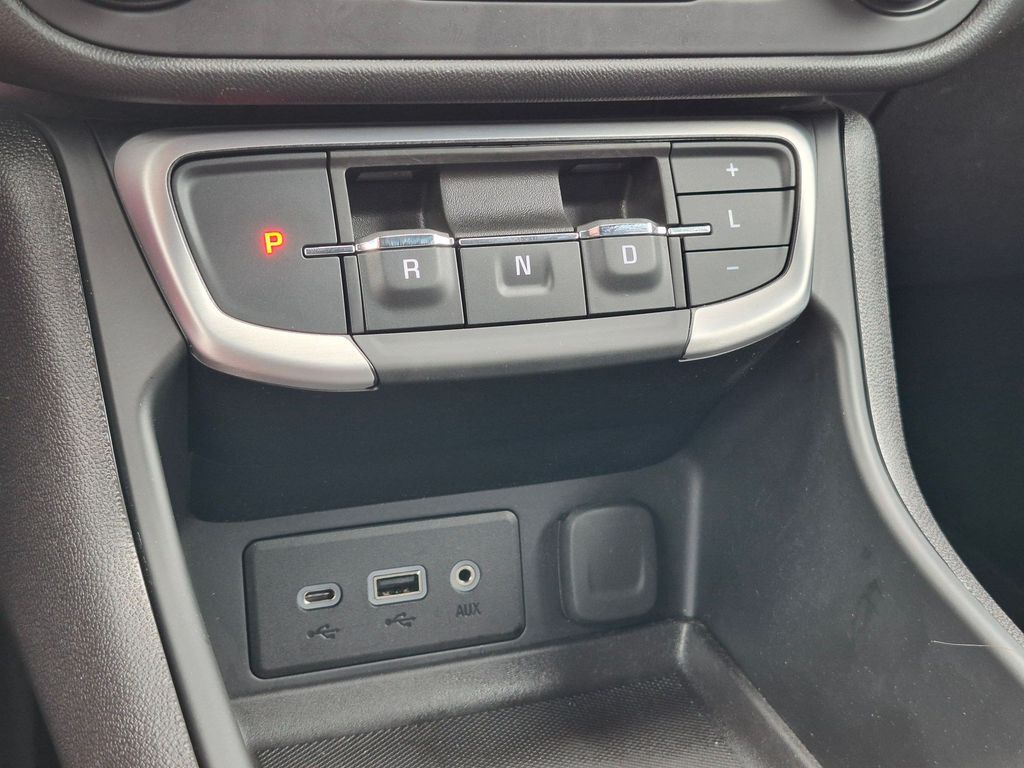 Certified Used 2024 Summit White GMC SLE image 12