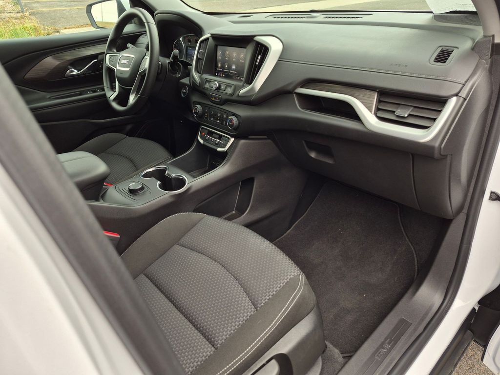 Certified Used 2024 Summit White GMC SLE image 22