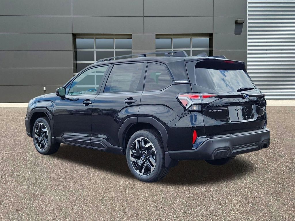 New 2025 Crystal Black Silica Subaru Limited Hybrid image 3