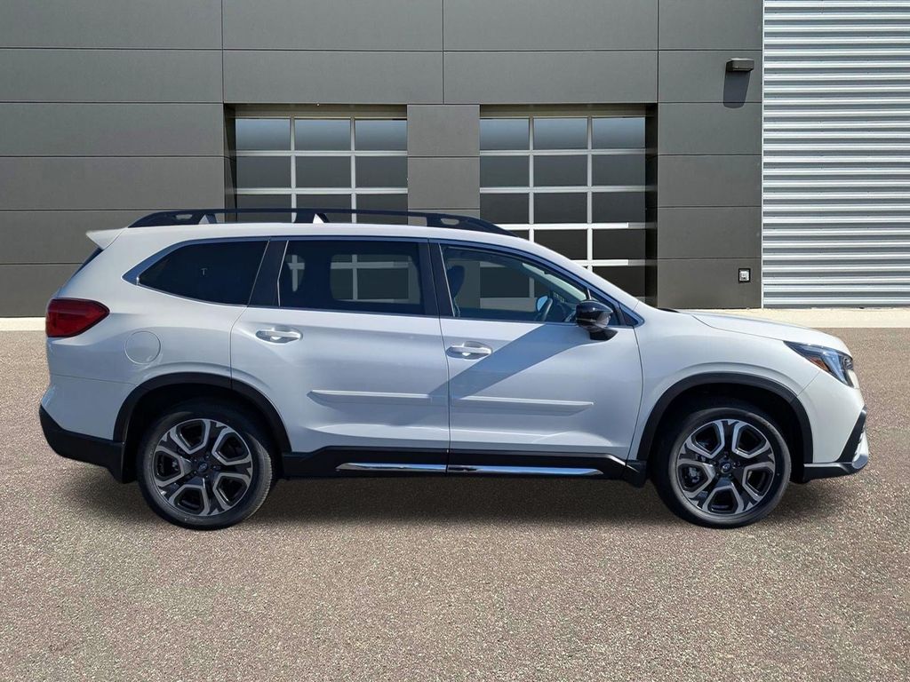 New 2026 Crystal White Pearl Subaru Limited image 4