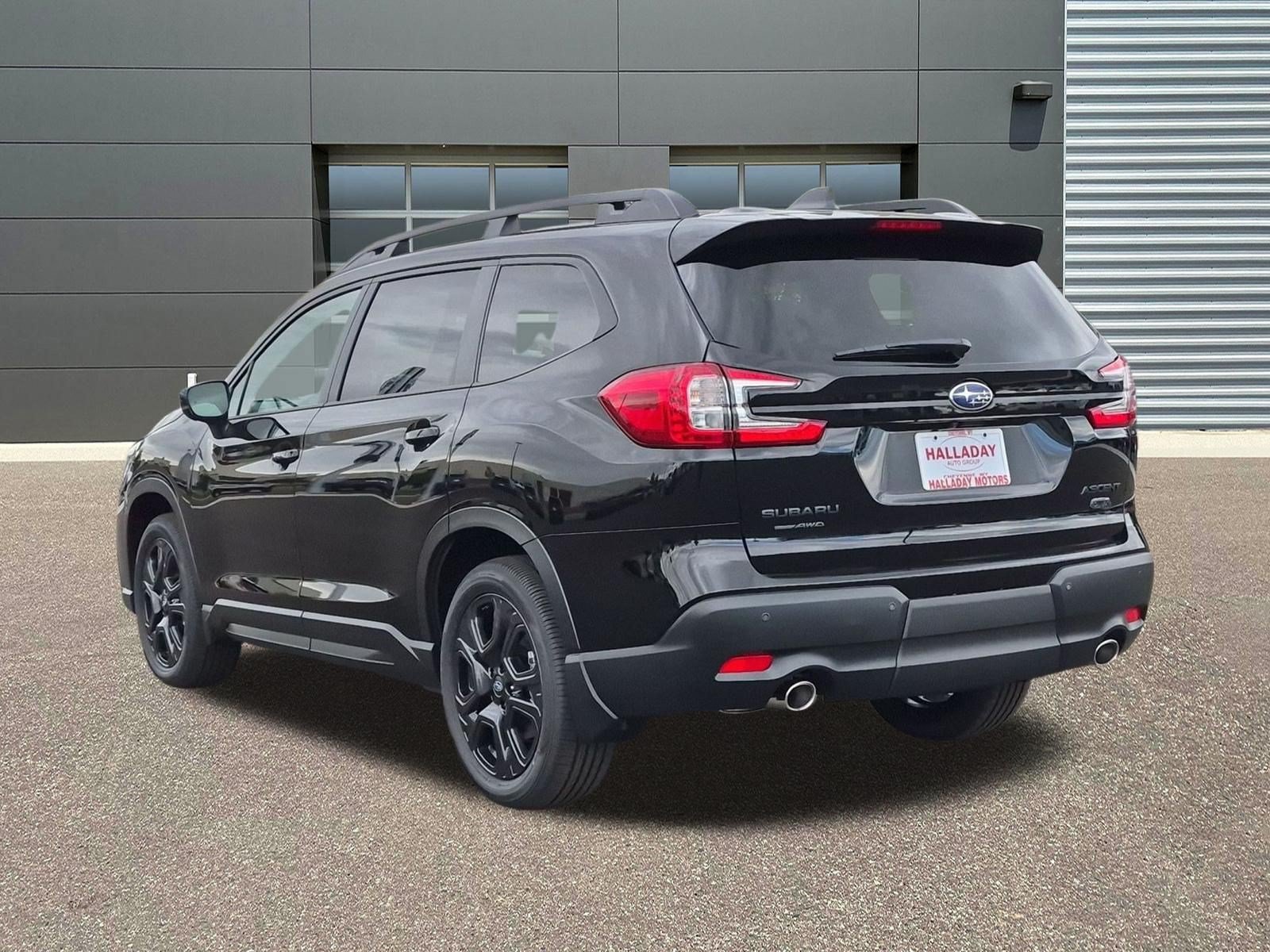 New 2026 Crystal Black Silica Subaru Onyx Edition Touring image 8