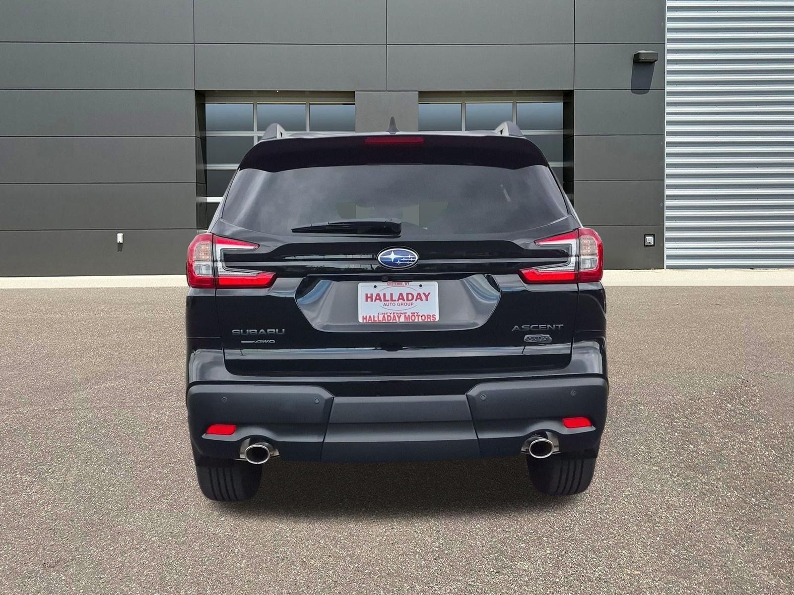 New 2026 Crystal Black Silica Subaru Onyx Edition Touring image 7