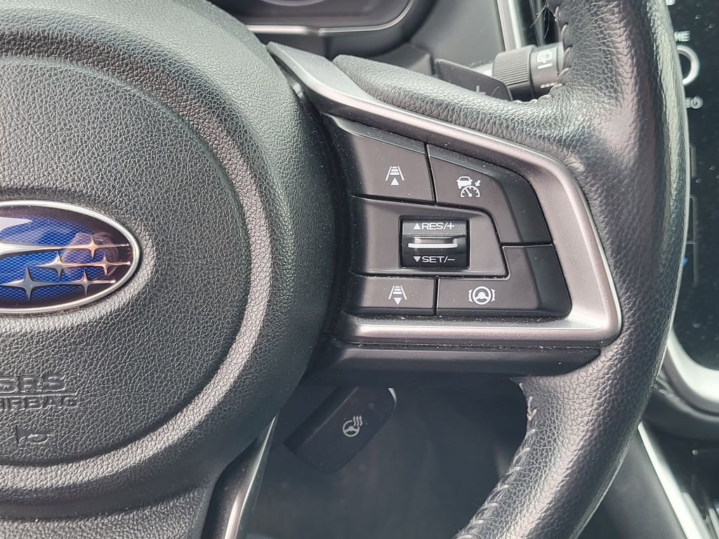 Used 2021 Ice Silver Metallic Subaru Limited image 15