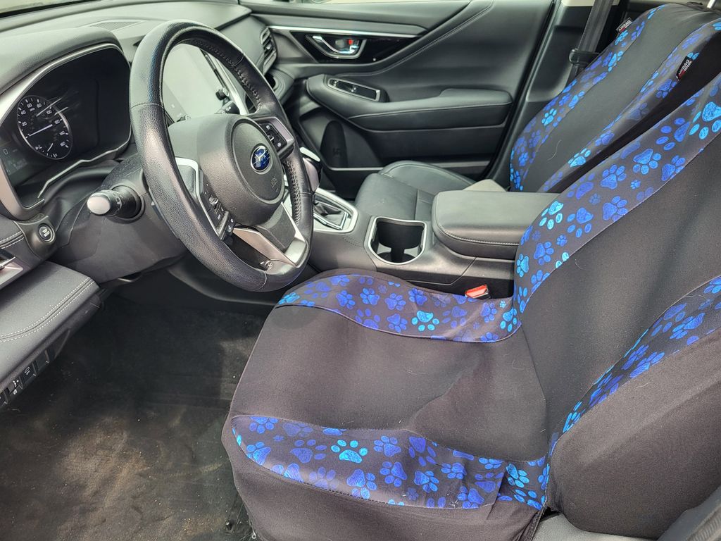 Used 2021 Ice Silver Metallic Subaru Limited image 9