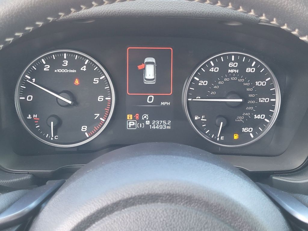 Used 2025 Ice Silver Metallic Subaru Limited image 13