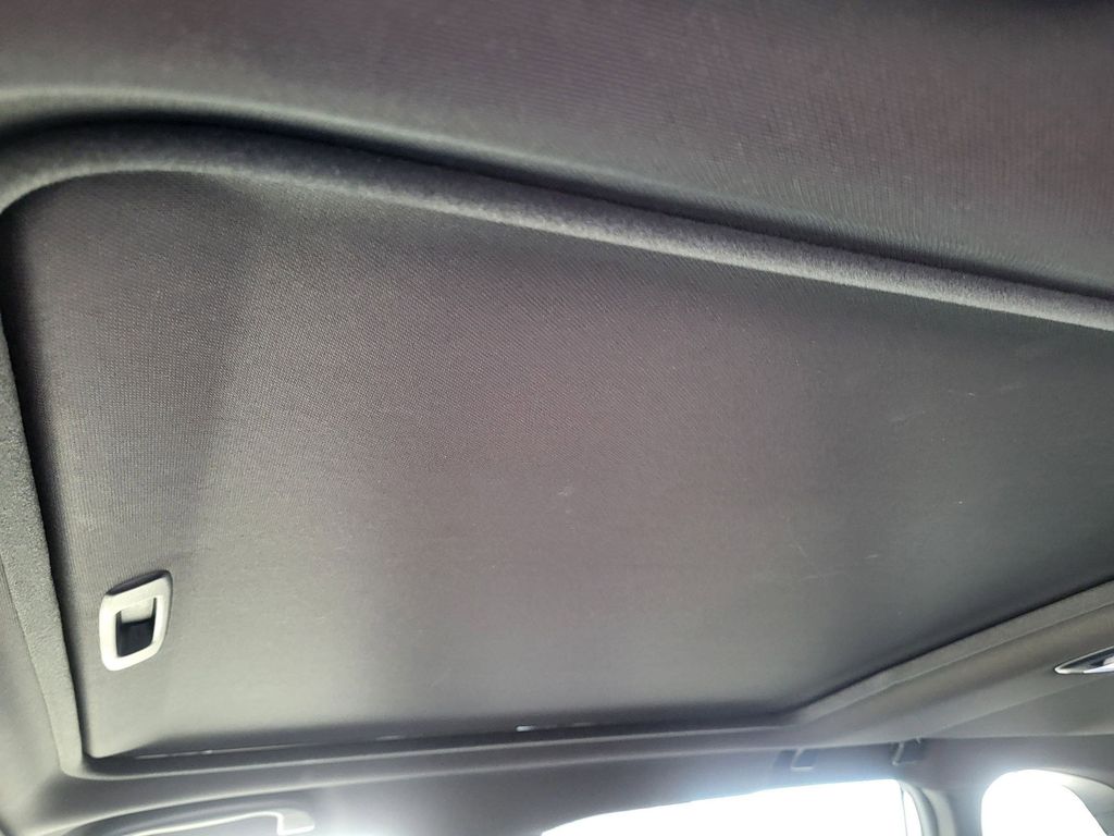 Used 2025 Ice Silver Metallic Subaru Limited image 12