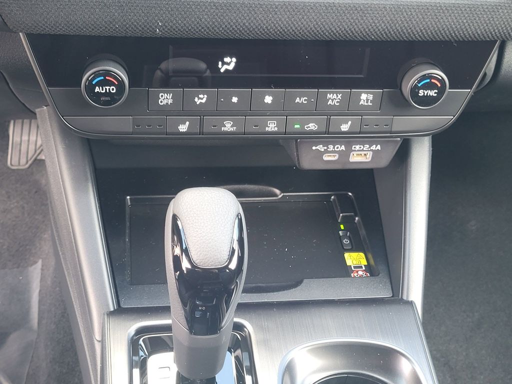 New 2026 Sapphire Blue Pearl Subaru Limited image 17