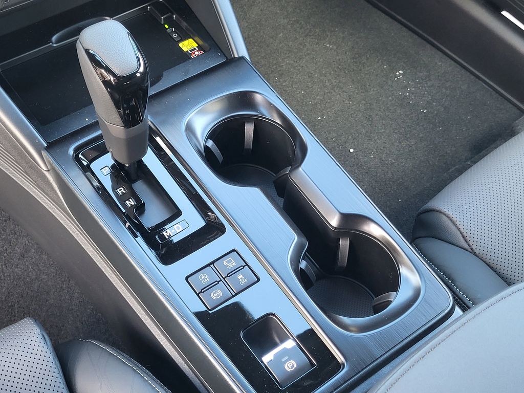 New 2026 Crystal White Pearl Subaru Touring image 18