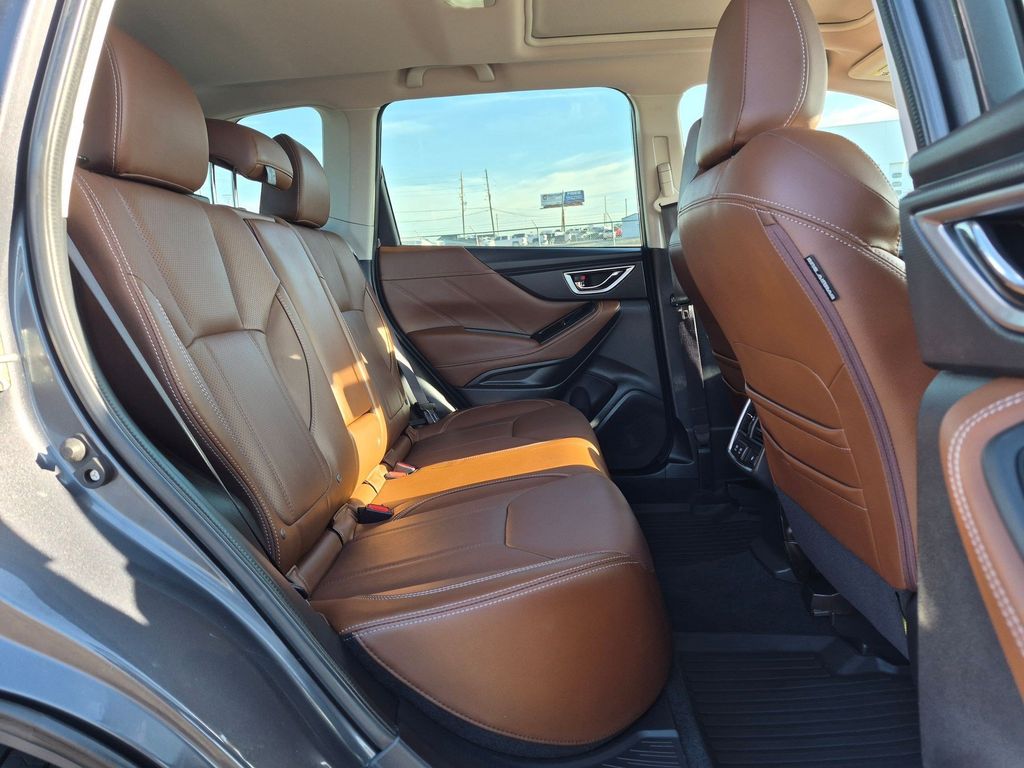 Used 2020 Magnetite Gray Metallic Subaru Touring image 22