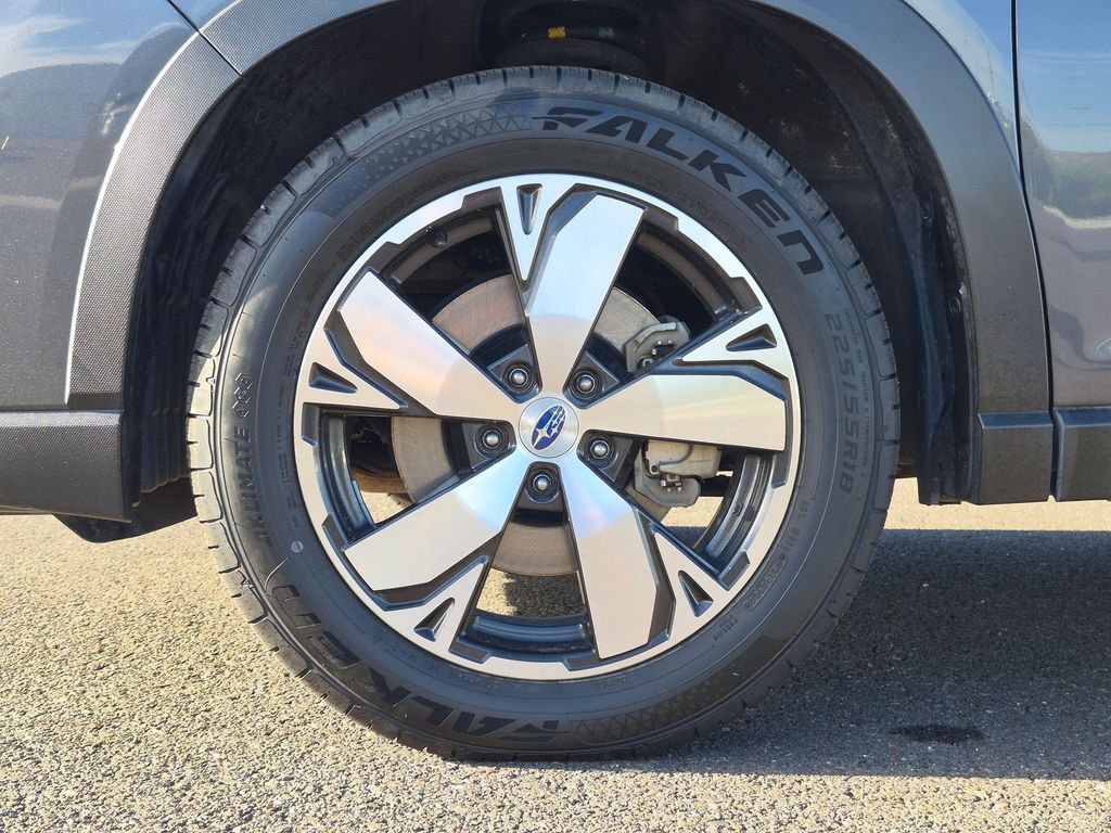 Used 2020 Magnetite Gray Metallic Subaru Touring image 26