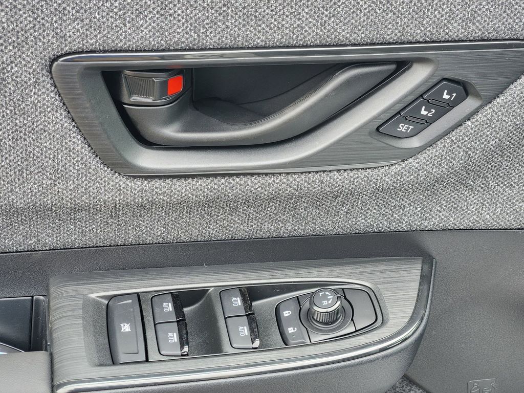 New 2026 Crystal White Pearl Subaru Limited XT image 18