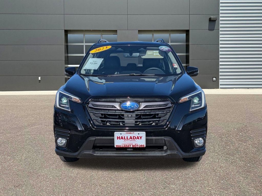 Certified Used 2023 Crystal Black Silica Subaru Limited image 2