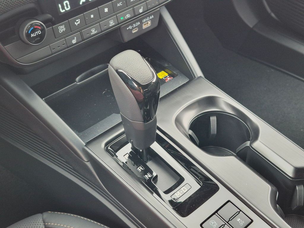 New 2026 Ice Silver Metallic Subaru Limited image 12