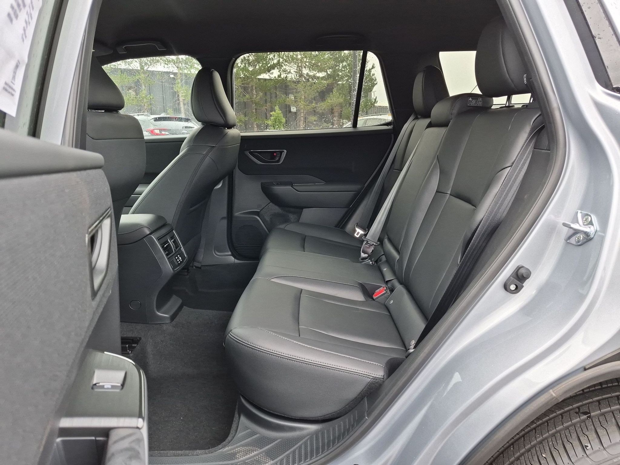New 2026 Ice Silver Metallic Subaru Premium image 19
