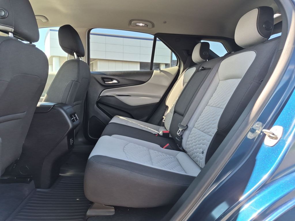 Used 2020 Pacific Blue Metallic Chevrolet LT image 19