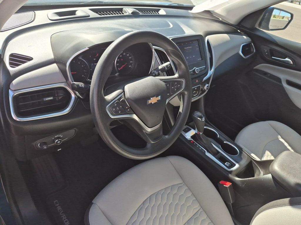 Used 2020 Pacific Blue Metallic Chevrolet LT image 10