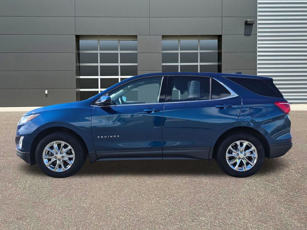 Used 2020 Pacific Blue Metallic Chevrolet LT image 9