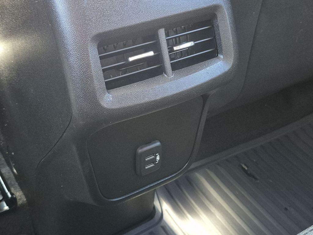 Used 2020 Pacific Blue Metallic Chevrolet LT image 17