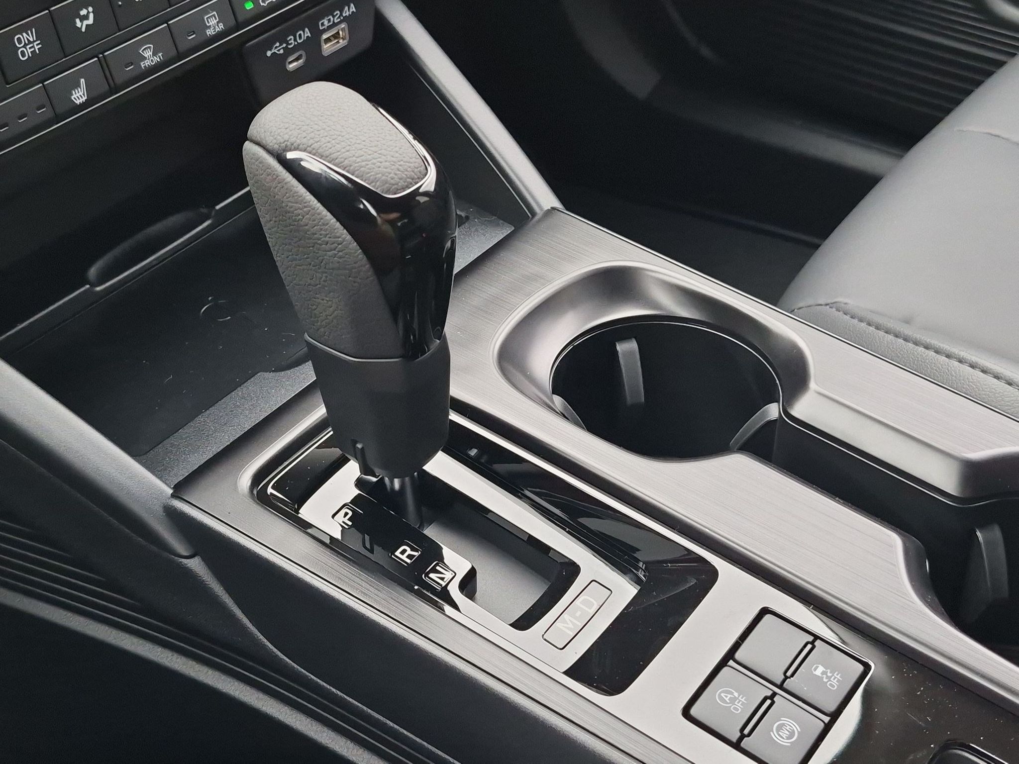 New 2026 Crystal White Pearl Subaru Premium image 12