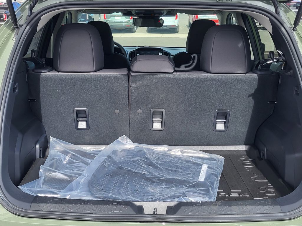 New 2026 Alpine Green Subaru Premium image 21