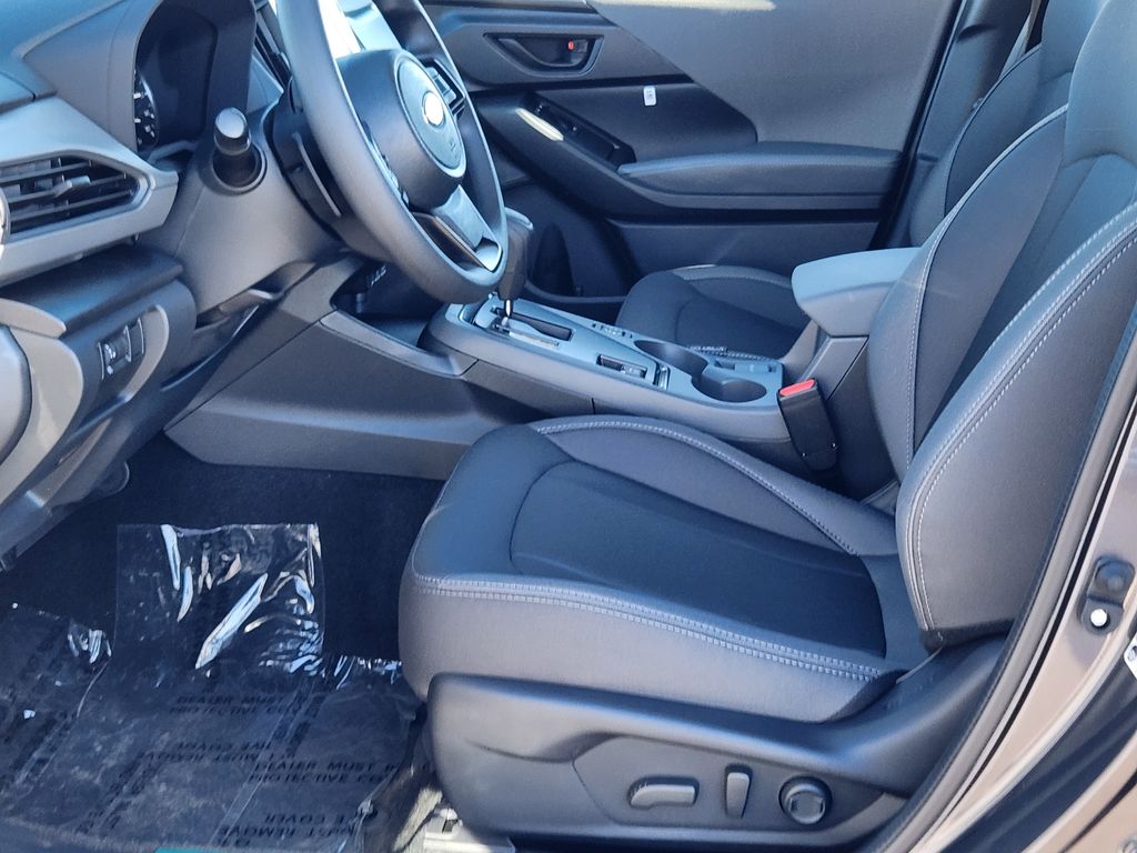 New 2026 Magnetite Gray Metallic/Crystal Black Silica Subaru Premium image 13
