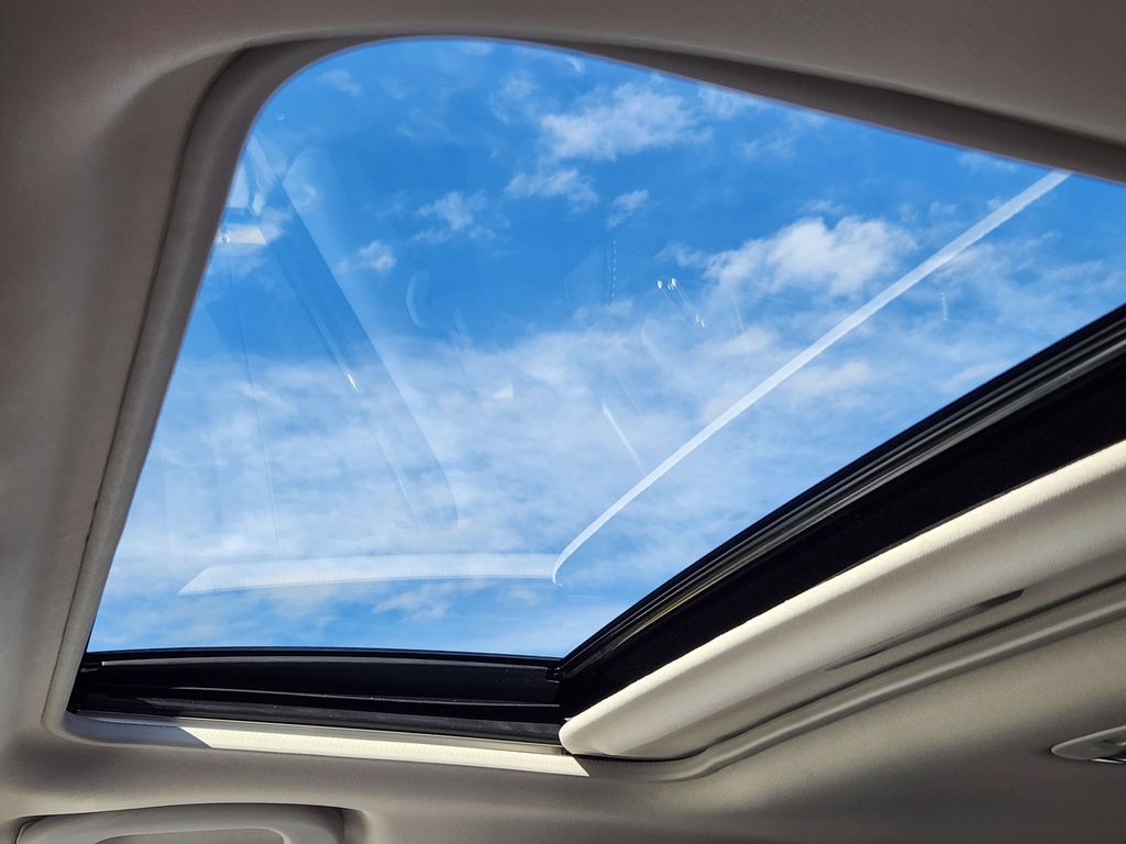 New 2026 Alpine Green Subaru Premium image 25