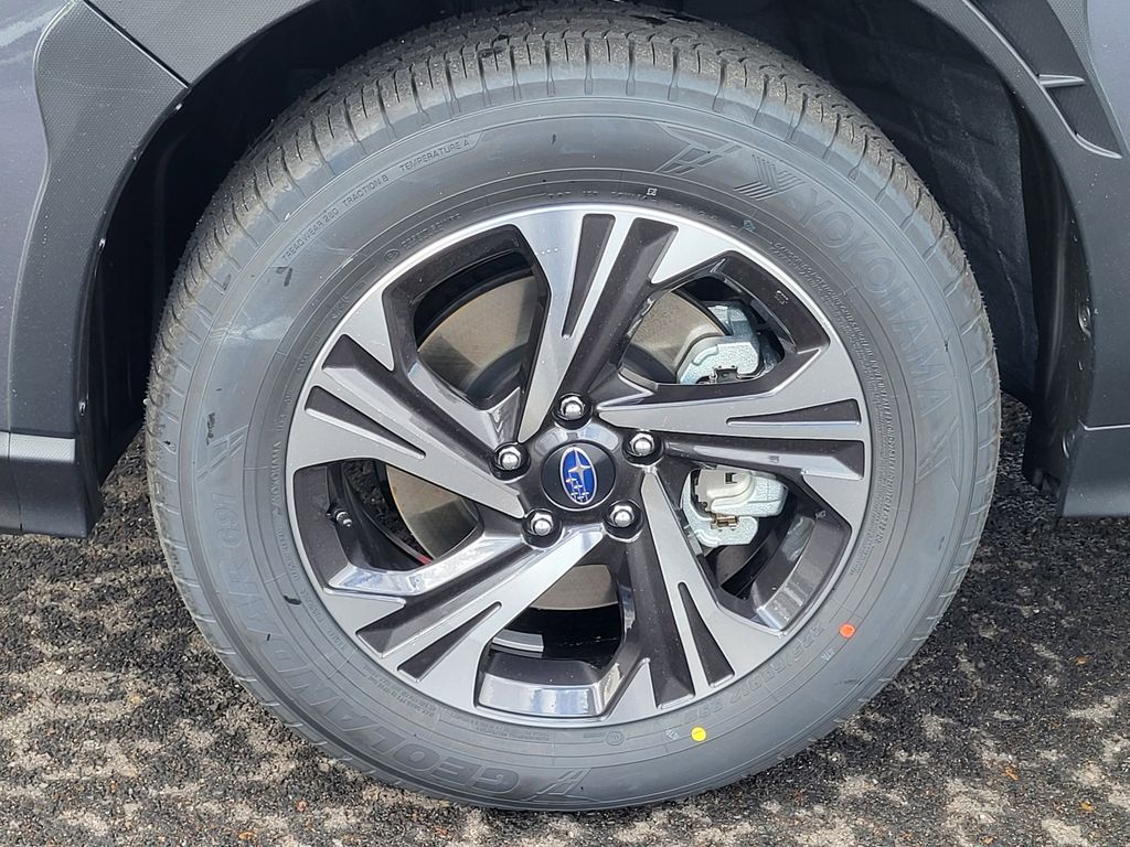 New 2026 Magnetite Gray Metallic Subaru Premium image 7