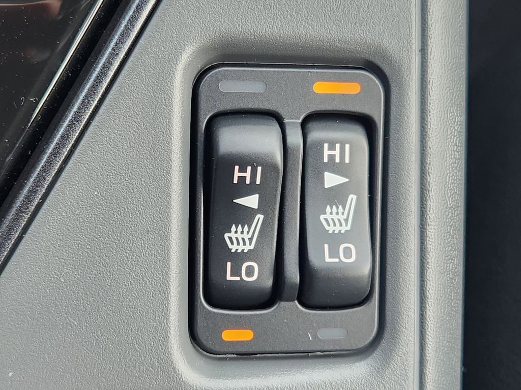 New 2026 Crystal White Pearl Subaru Wilderness image 22