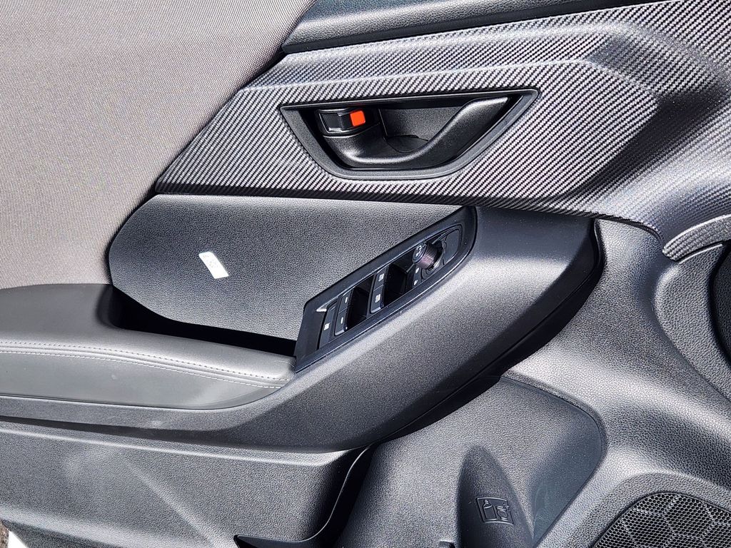 New 2026 Crystal White Pearl Subaru Premium image 11