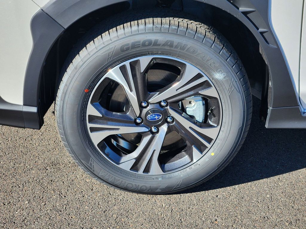 New 2026 Crystal White Pearl Subaru Premium image 9