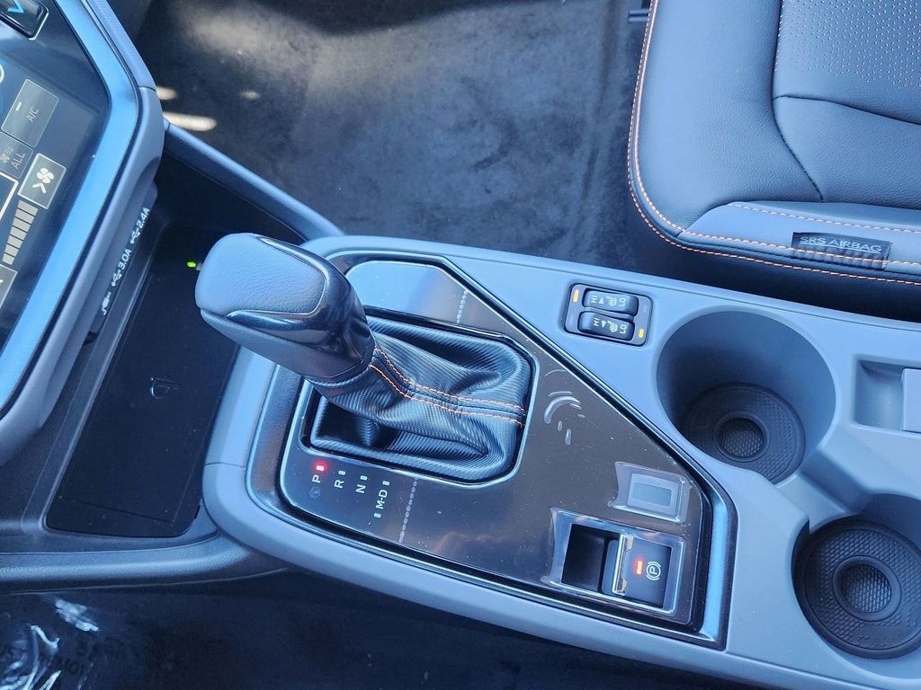 New 2026 Alpine Green Subaru Limited image 21